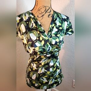 Ann Taylor Green Leaf Pattern Blouse